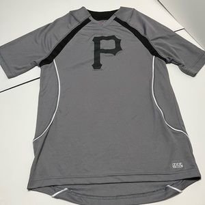 MLB Genuine Merchandise Pittsburgh Pirates TX3 Top. Size Medium